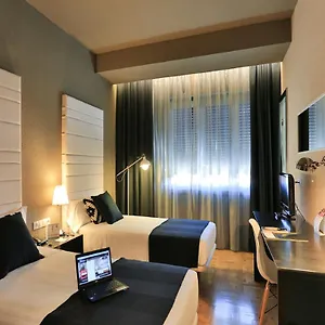 Hotel Habitus Leyre, Pamplona